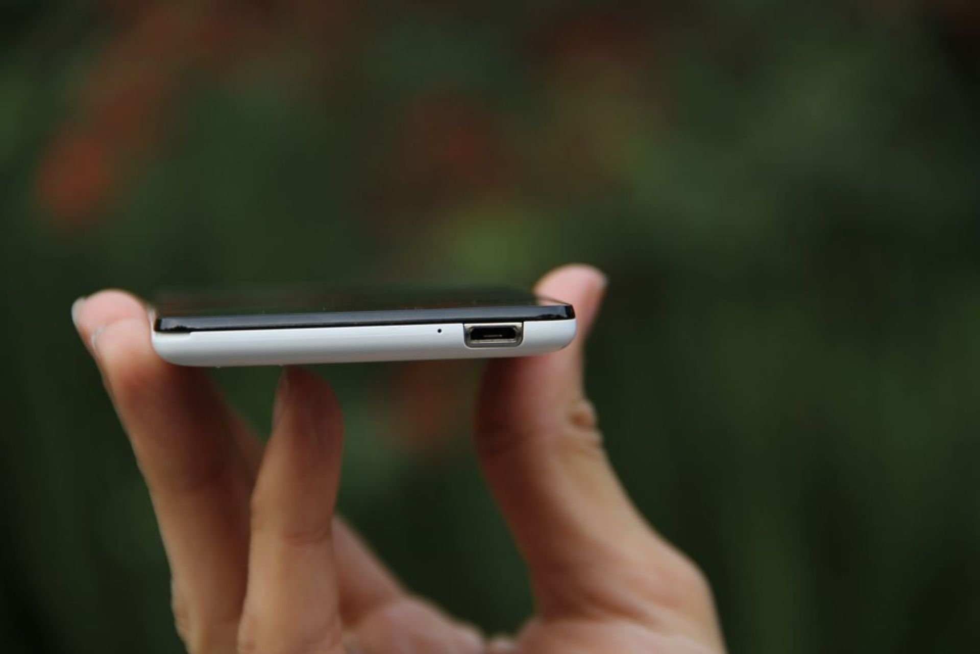 بررسی تلفن هوشمند ZTE Nubia Z5S mini